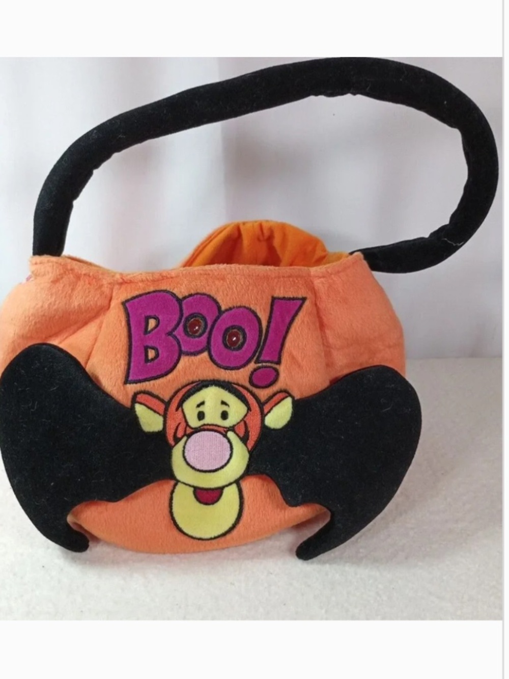 Vintage Disney Store Tigger Halloween plush trick-or-treat candy bucket bag